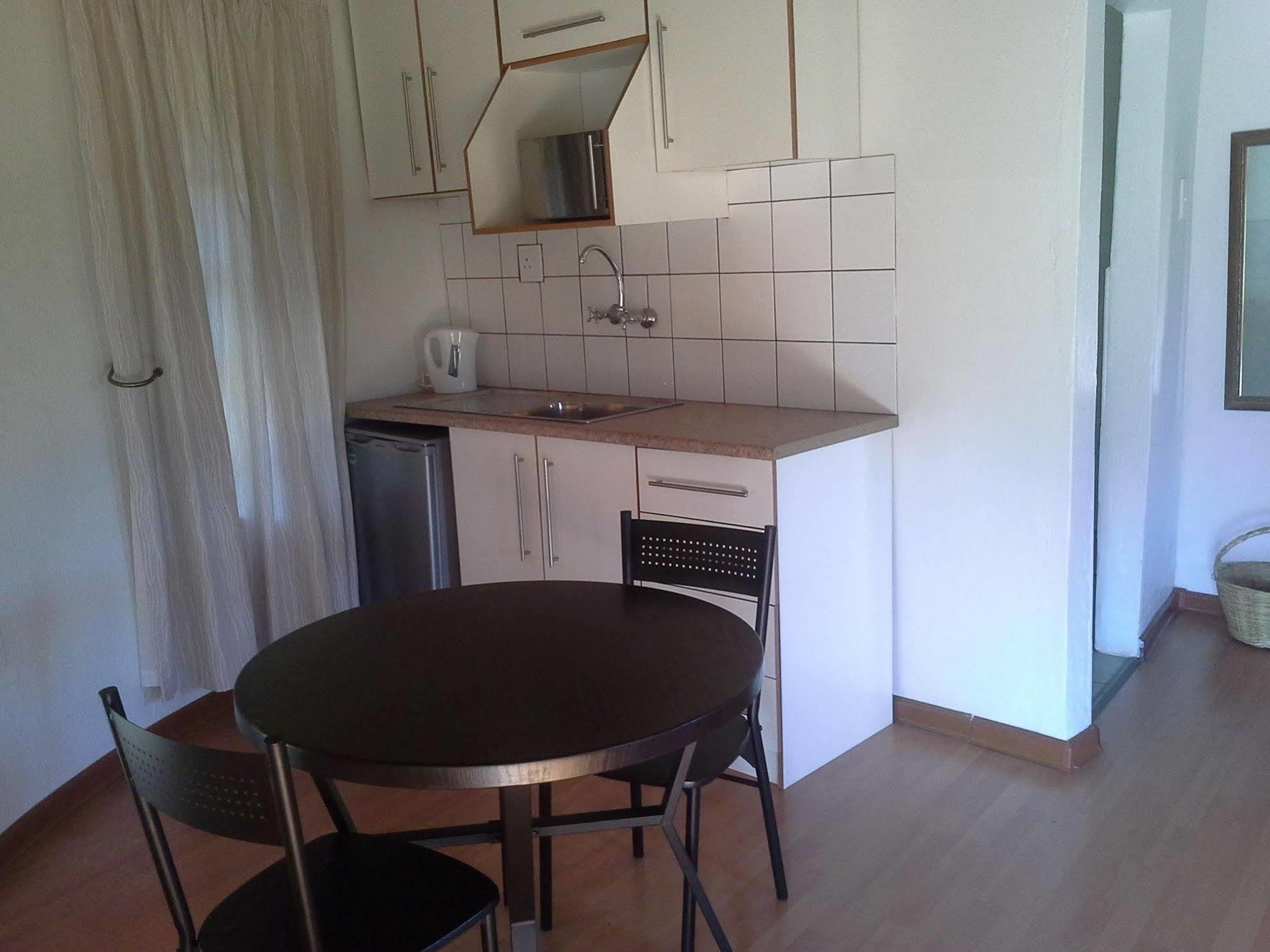 Bird Haven Guesthouse Hlotse Dış mekan fotoğraf